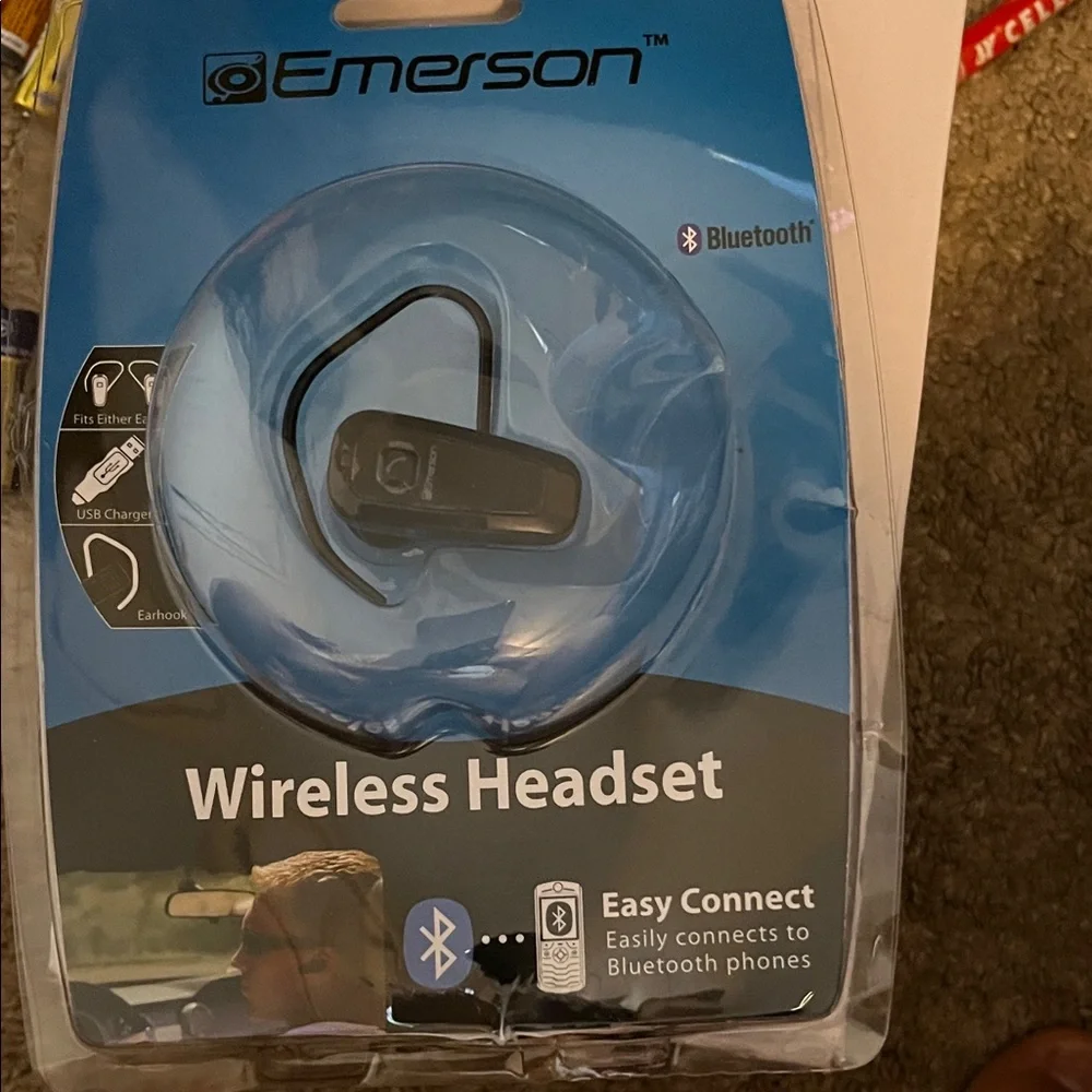 Black Emerson Wireless Headset